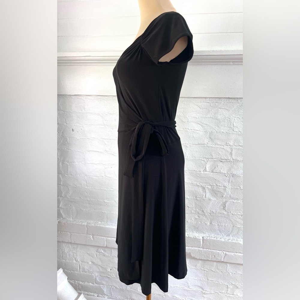Norma Kamali Wrap Dress Cap Sleeve Sweetheart Neckline Knee Length Size M US 6 - Picture 6 of 12